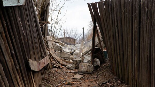 Последствия обстрелов в Горловке со стороны украинских войск