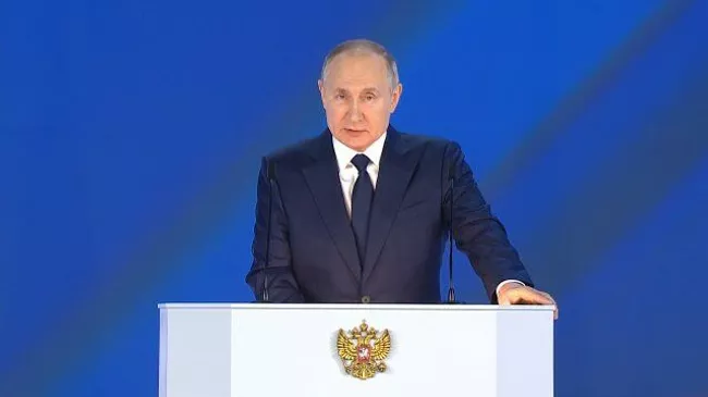 Как будто не про нас – Путин удивился качеству учебников  истории 