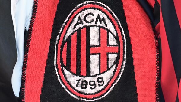 Эмблема футбольного клуба Милан