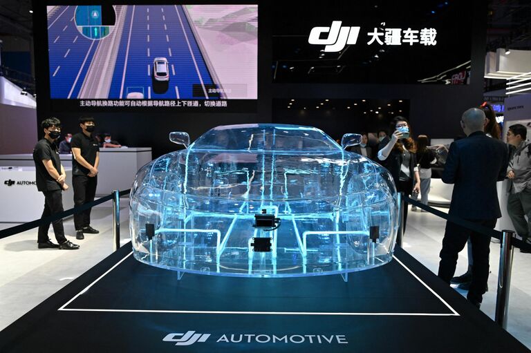 Автомобиль DJI Automotive на автосалоне в Шанхае 