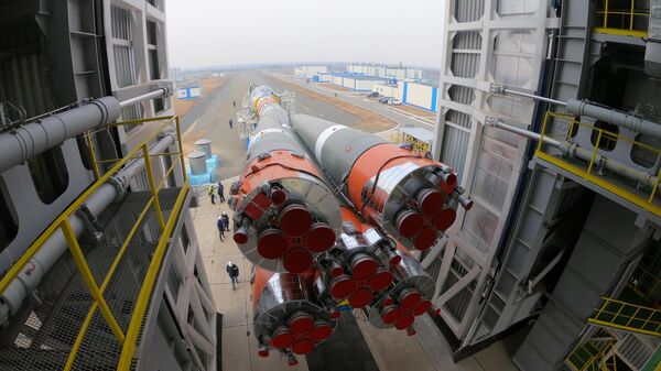 Вывоз ракеты-носителя Союз-2.1б с космическими аппаратами спутниковой компании OneWeb на Восточном