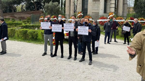 Акция работников похоронных бюро в Риме