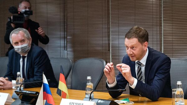 Премьер-министр федеральной земли Саксония Михаэль Кречмер во время визита в Москву