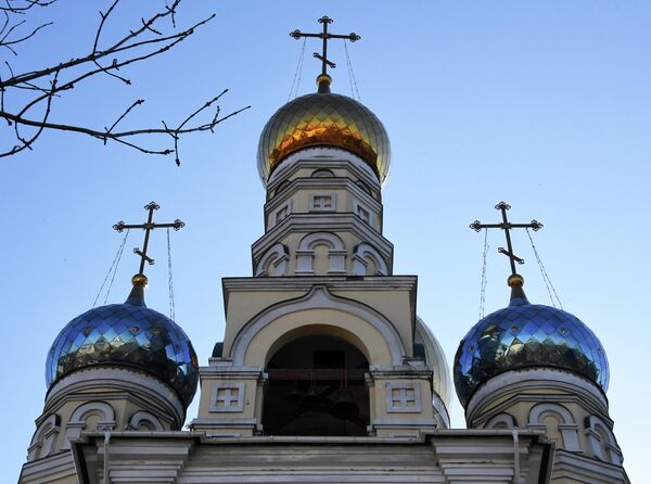 Покровский кафедральный собор во Владивостоке во время праздника Входа Господня в Иерусалим