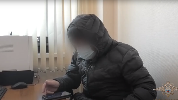 МВД РФ показало, как дистанционные мошенники разводят своих жертв