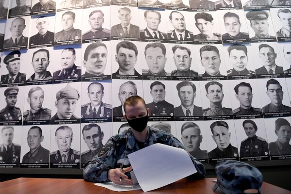 Сотни тысяч человек по всему миру отправятся в Диктант Победы