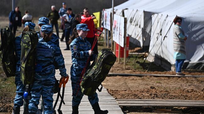 Поисковики в лагере поисковой экспедиции Ржев. Калининский фронт в Тверской области