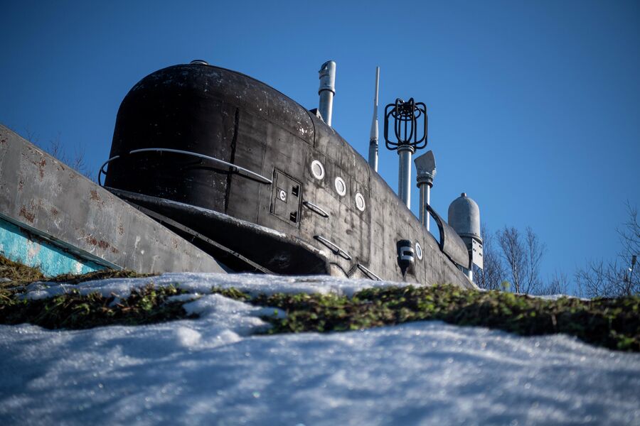 Рубка атомной подводной лодки ''Новгород Великий'' установлена в заводском музее под открытым небом