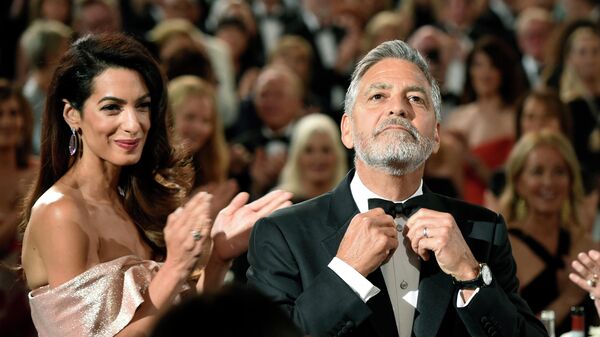 Джордж Клуни с женой Амаль на 46-м гала-концерте AFI Life Achievement Award в его честь в Лос-Анджелесе