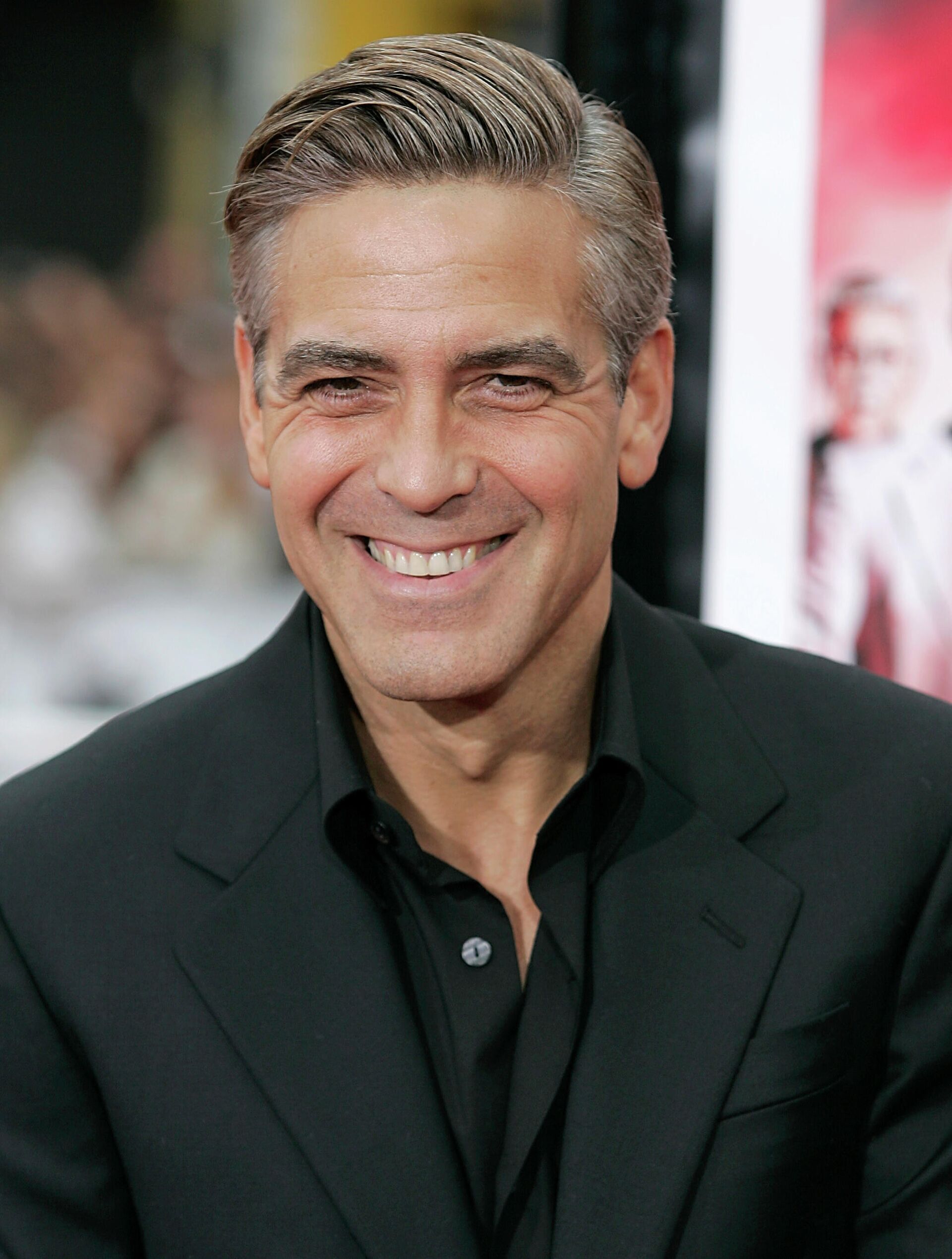 Джордж Клуни на премьере Тринадцать друзей Оушена - РИА Новости, 1920, 04.05.2021