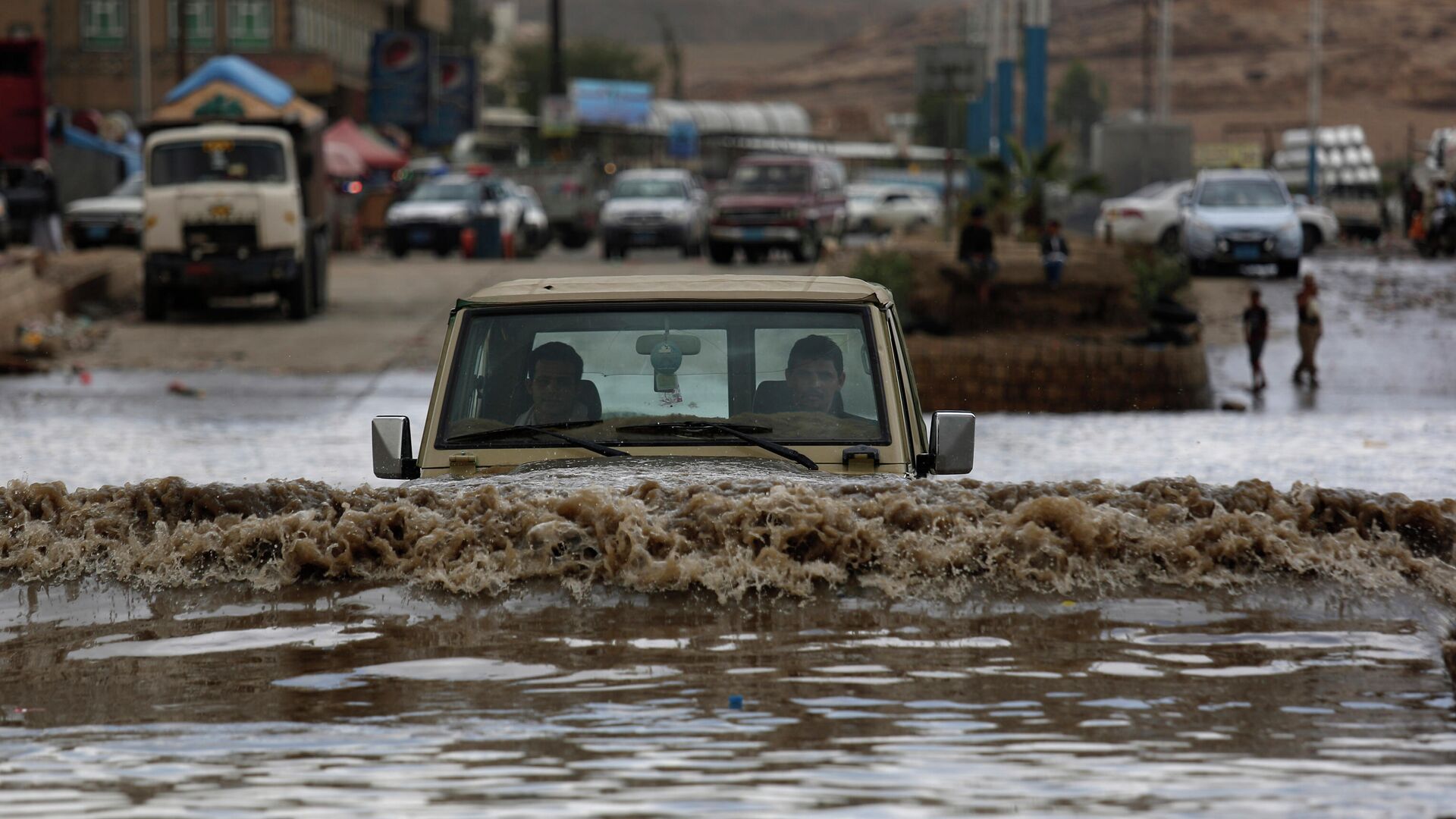 Наводнение, вызванное проливными дождями, в Йемене - РИА Новости, 1920, 03.05.2021