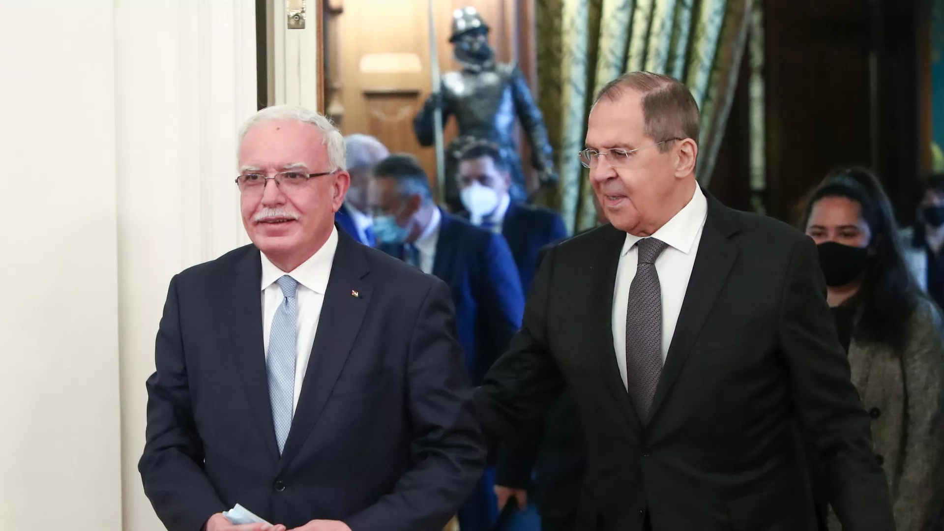 Министр иностранных дел РФ Сергей Лавров и министр иностранных дел Государства Палестина Рияд аль-Малики во время встречи в Москве - РИА Новости, 1920, 05.05.2021