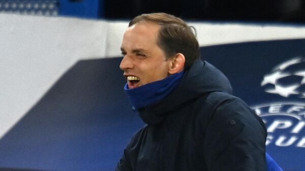 Chelsea's German head coach Thomas Tuchel celebrates after Chelsea's English midfielder Mason Mount (unseen) scored his team's second goal during the UEFA Champions League second leg semi-final football match between Chelsea and Real Madrid at Stamford Bridge in London on May 5, 2021. (Photo by Glyn KIRK / AFP)