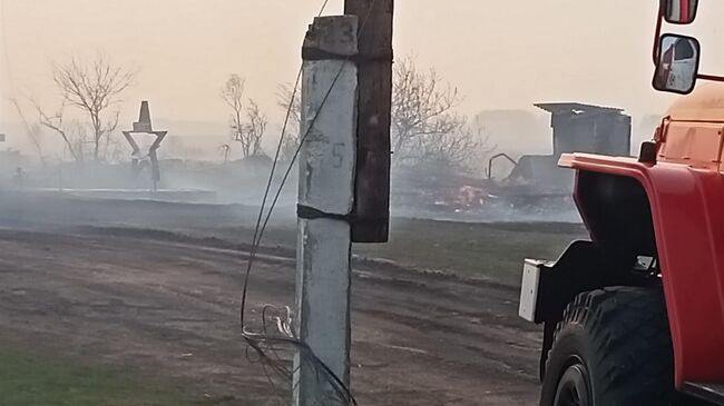 Пожар в деревне Каракуль Большереченского района Омской области