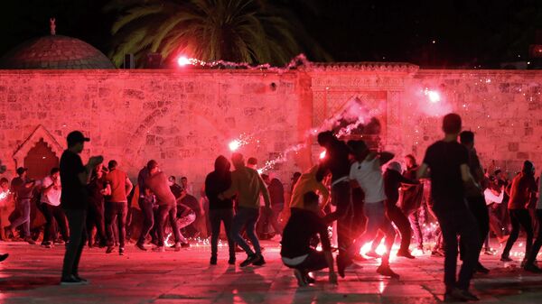 Столкновения возле мечети Аль-Акса в Иерусалиме