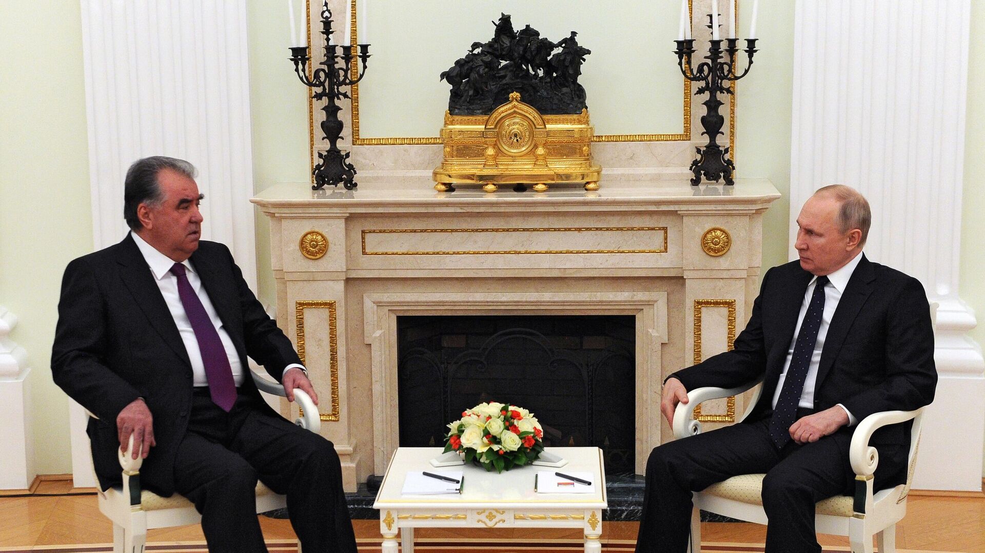 Путин поговорил с президентом Таджикистана