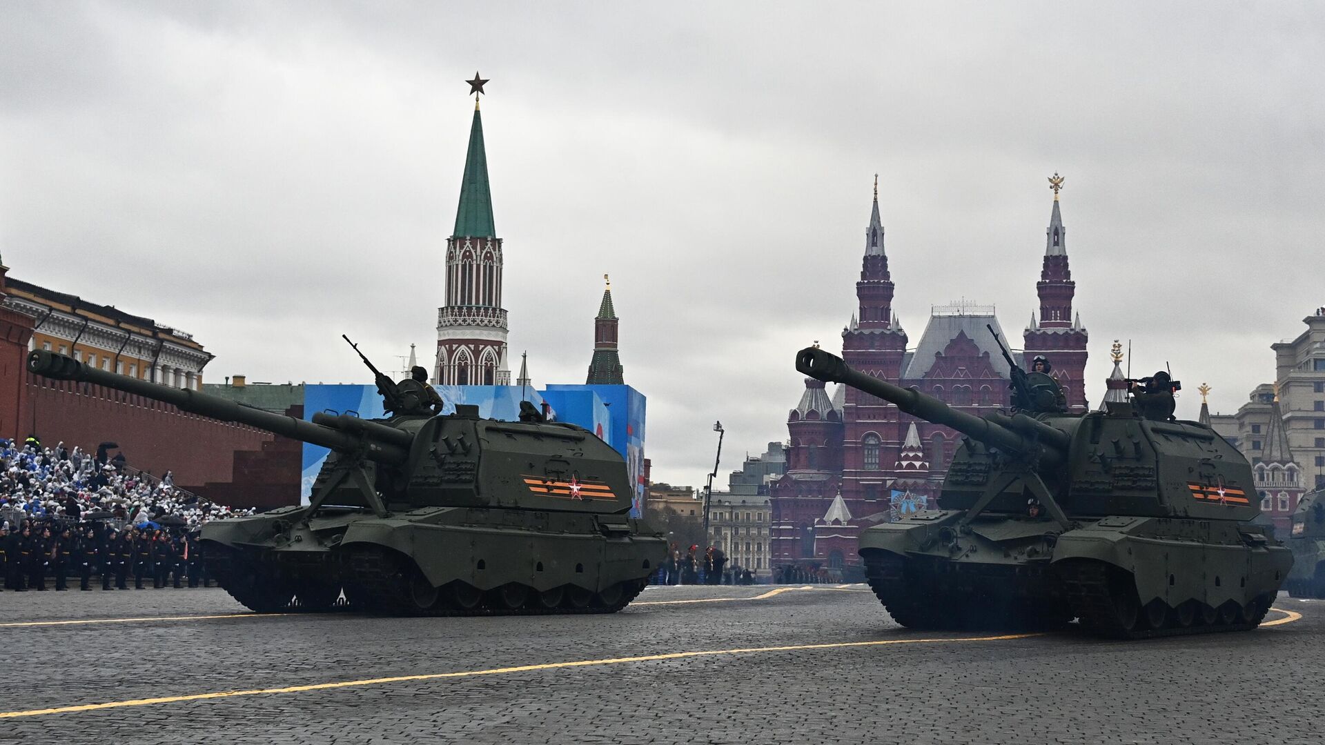 Военный парад в честь 76-й годовщины Победы в Великой Отечественной войне в Москве - РИА Новости, 1920, 18.04.2022