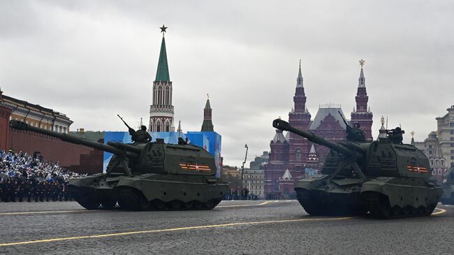 Военный парад в честь 76-й годовщины Победы в Великой Отечественной войне в Москве