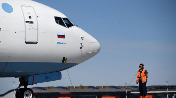 Самолет Boeing 737-800 авиакомпании Победа в аэропорту Шереметьево