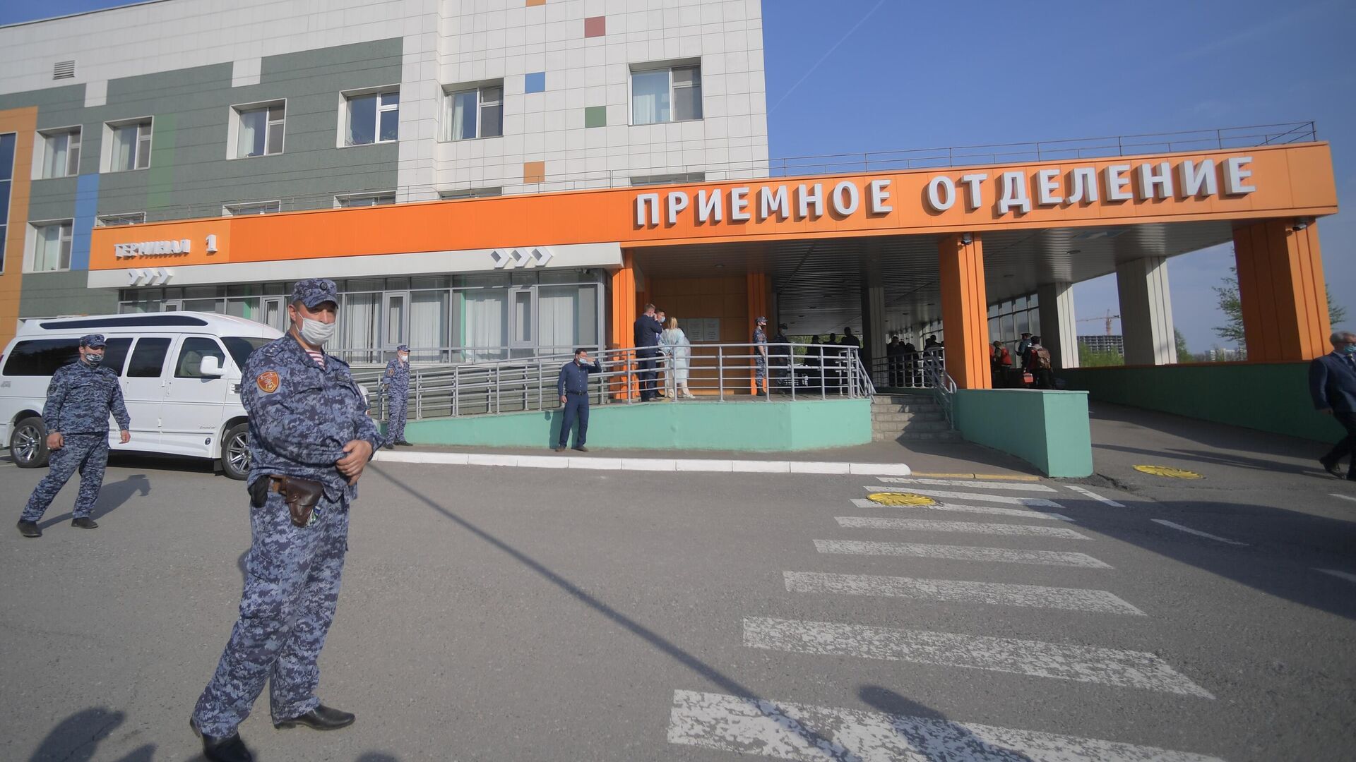 Республиканская детская клиническая больница в Казани, куда были госпитализированы раненные при стрельбе в гимназии - РИА Новости, 1920, 12.05.2021