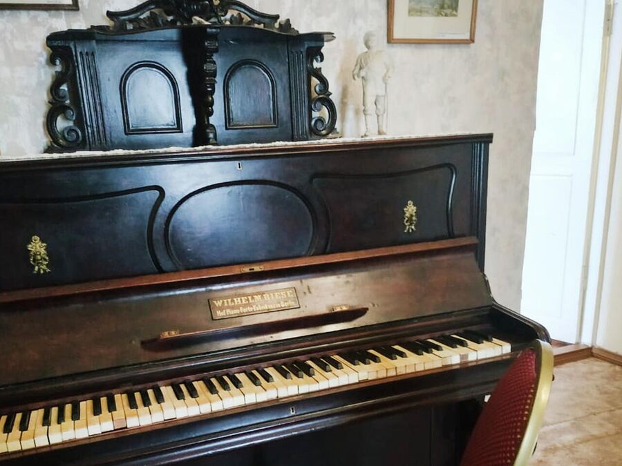 Дом-музей Голицыных, фортепьяно 19 века