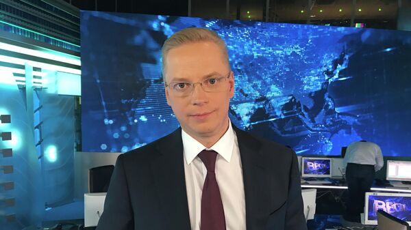 Тележурналист и ведущий программы Вести в 20:00 Эрнест Мацкявичюс
