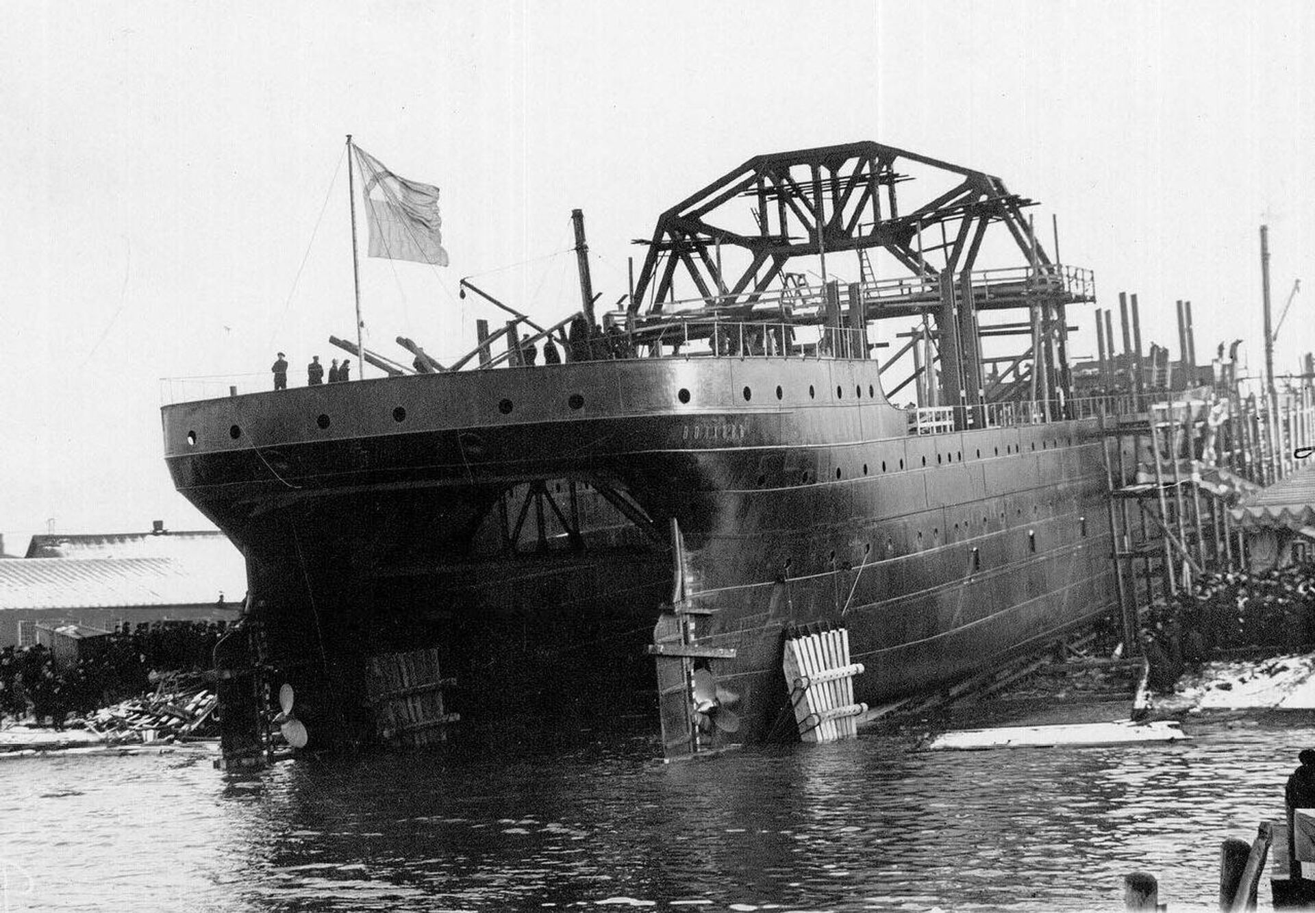 Спуск на воду спасательного судна Волхов (Путиловская верфь, 17 ноября 1913 года) - РИА Новости, 1920, 14.05.2021