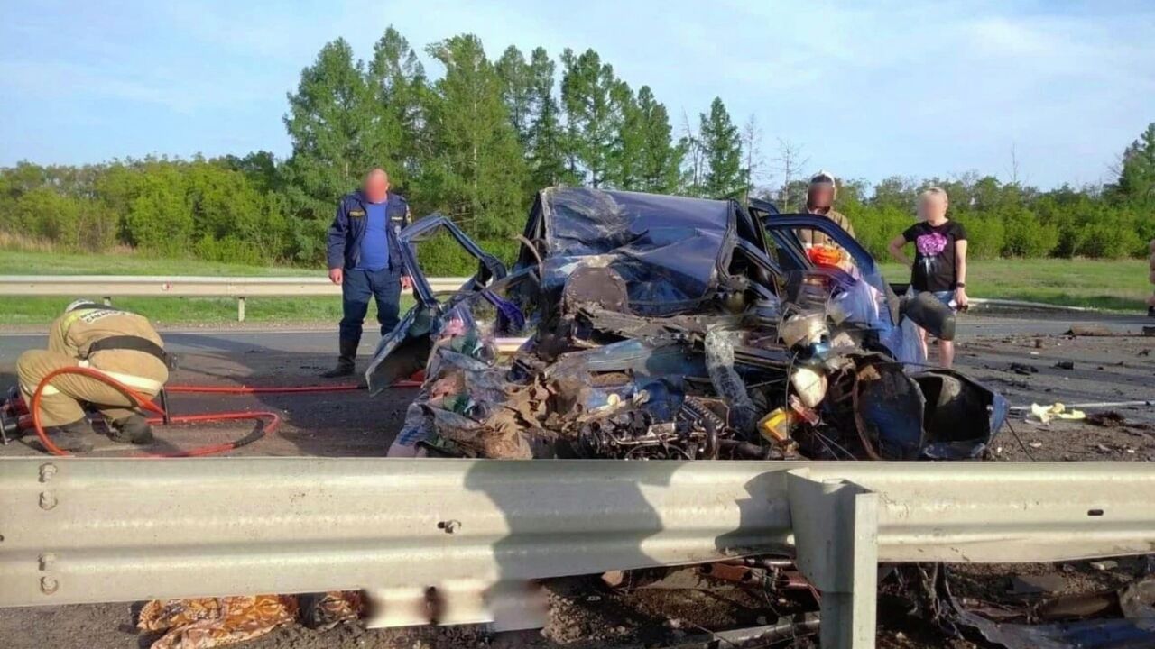 В ДТП под Самарой погибли четыре человека - РИА Новости, 19.08.2021