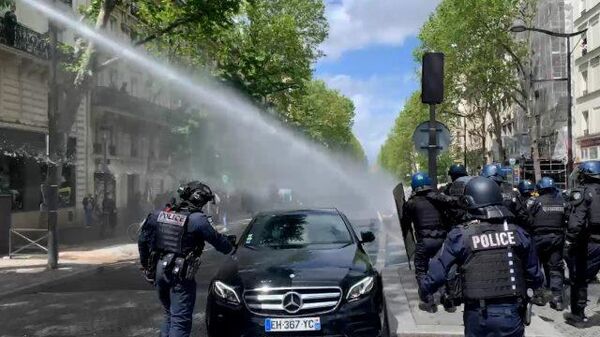 Водометы и слезоточивый газ: акция в поддержку Палестины в Париже