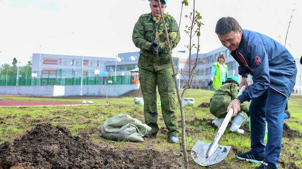 Глава Подмосковья принял участие в акции Лес Победы