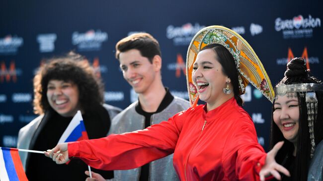 Певица Манижа перед началом церемонии открытия 65-го международного конкурса песни Евровидение-2021 