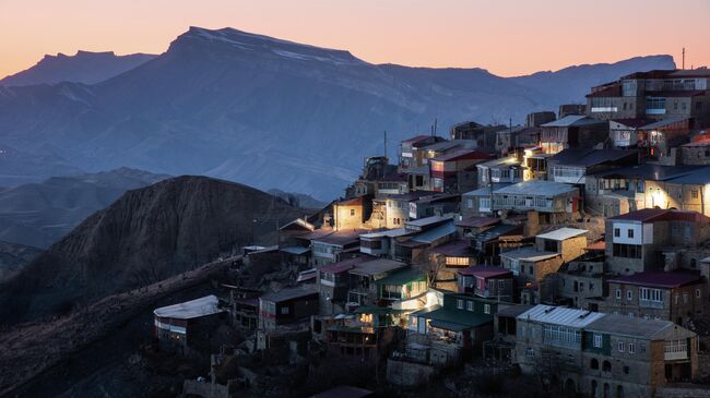 Село Чох после заката