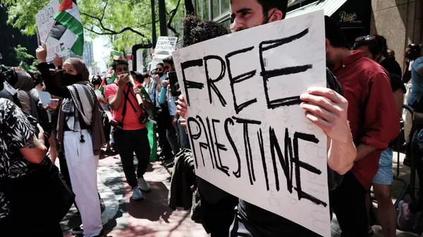 Митинг в поддержку Палестины в Нью-Йорке