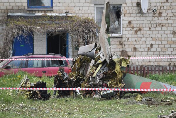 Место крушения самолета Як-130 в Барановичах