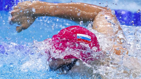 Климент Колесников (Россия) в финальном заплыве на 100 метров вольным стилем среди мужчин на чемпионате Европы по водным видам спорта в Будапеште.