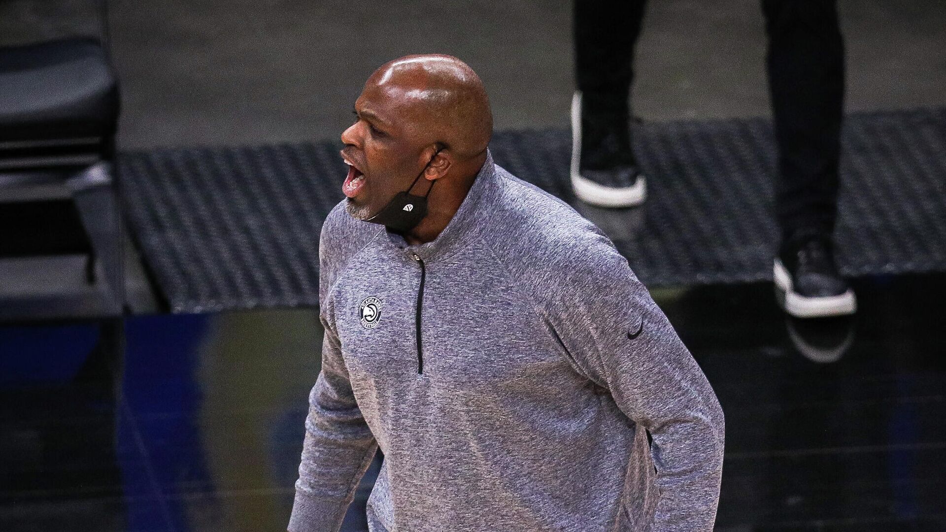 ATLANTA, GA - MAY 10: Nate McMillan, head coach of the Atlanta Hawks, reacts after Hawks win at the end of a game between the Washington Wizards and the Atlanta Hawks at State Farm Arena on May 10, 2021 in Atlanta, Georgia. NOTE TO USER: User expressly acknowledges and agrees that, by downloading and or using this photograph, User is consenting to the terms and conditions of the Getty Images License Agreement.   Casey Sykes/Getty Images/AFP (Photo by Casey Sykes / GETTY IMAGES NORTH AMERICA / Getty Images via AFP) - РИА Новости, 1920, 20.05.2021