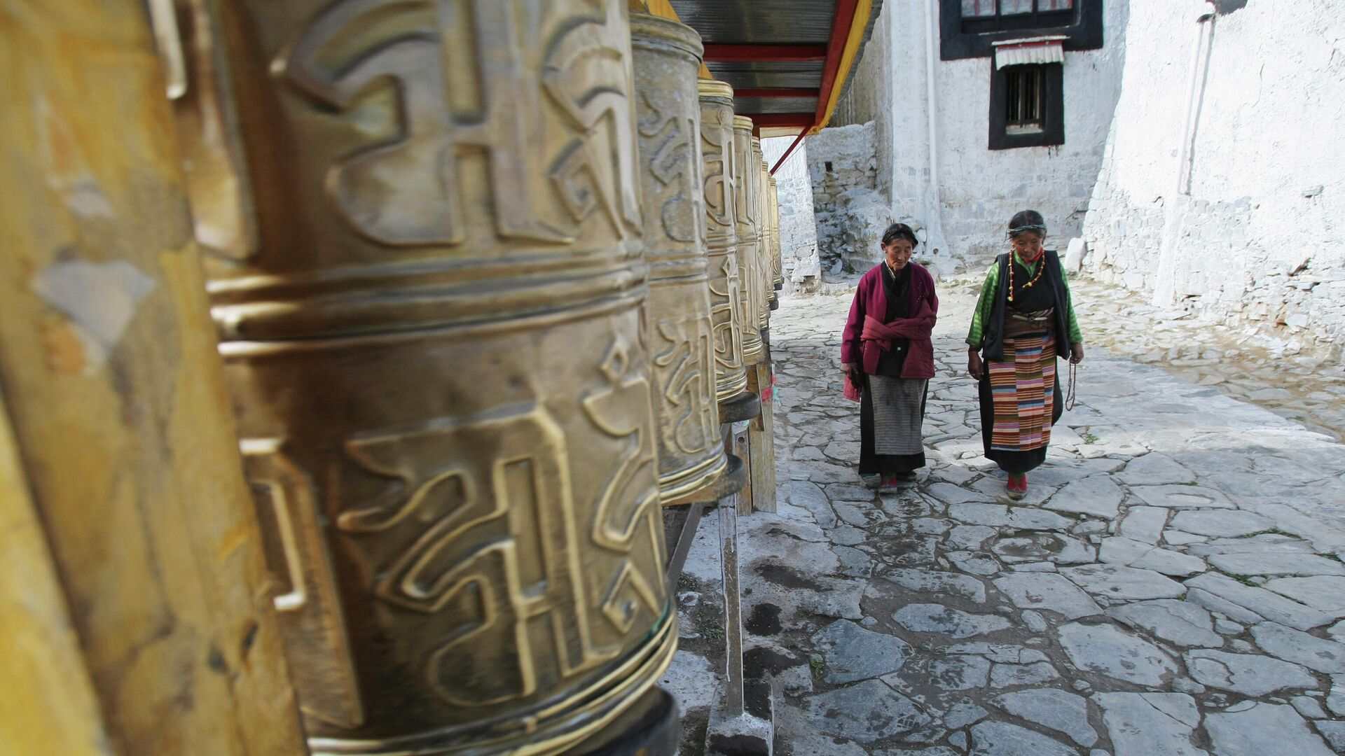 В монастыре Ташилумпо в городе Шигатса. Тибет - РИА Новости, 1920, 21.05.2021