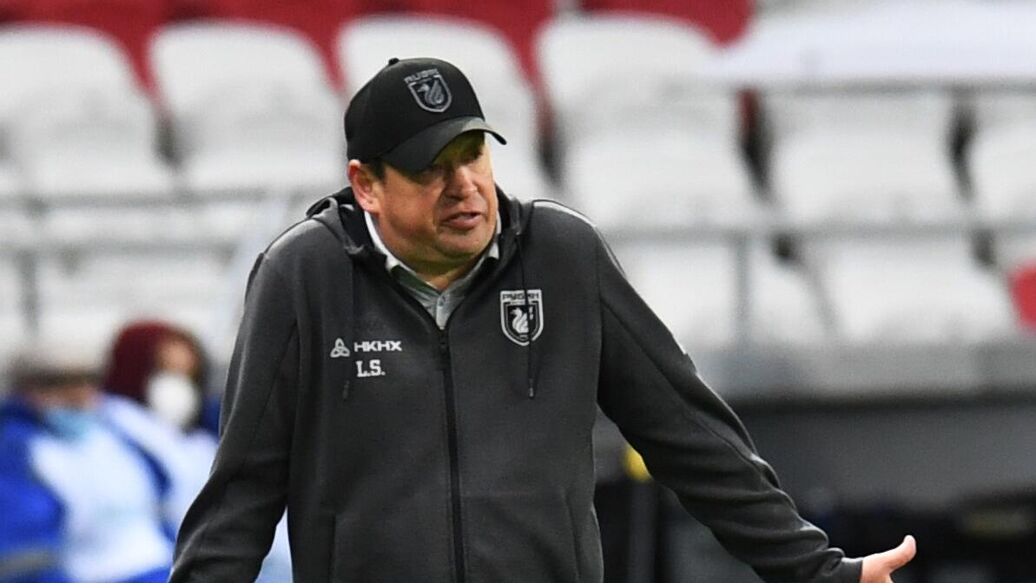 "Шанхай Шэньхуа" Слуцкого проиграл в третьем матче азиатской ЛЧ