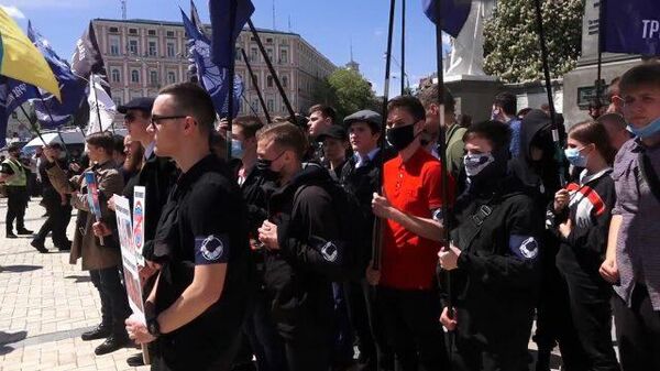 Митинг сторонников и противников трансгендеров в Киеве