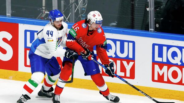 Матч ЧМ по хоккею между сборными Норвегии и Италии