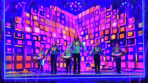 Группа Dai & Gagnamagni (Исландия) выступает в финале песенного конкурса Евровидение-2021