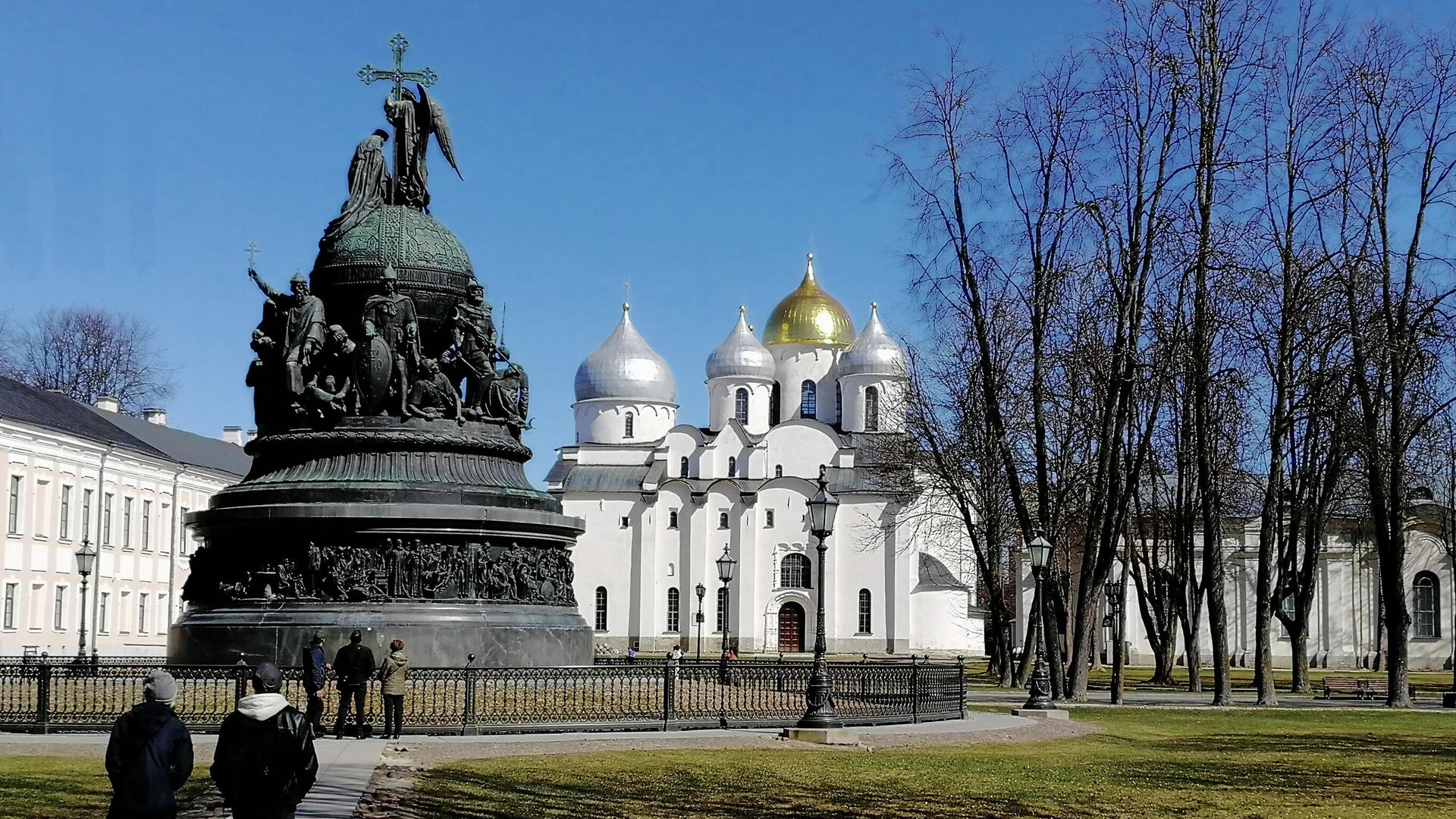 Великий Новгород. Памятник Тысячилетие России - РИА Новости, 1920, 18.09.2023