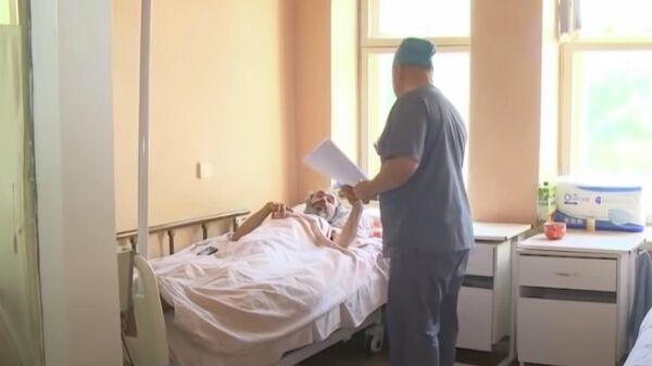 Дмитрий в больнице. Стоп-кадр видео