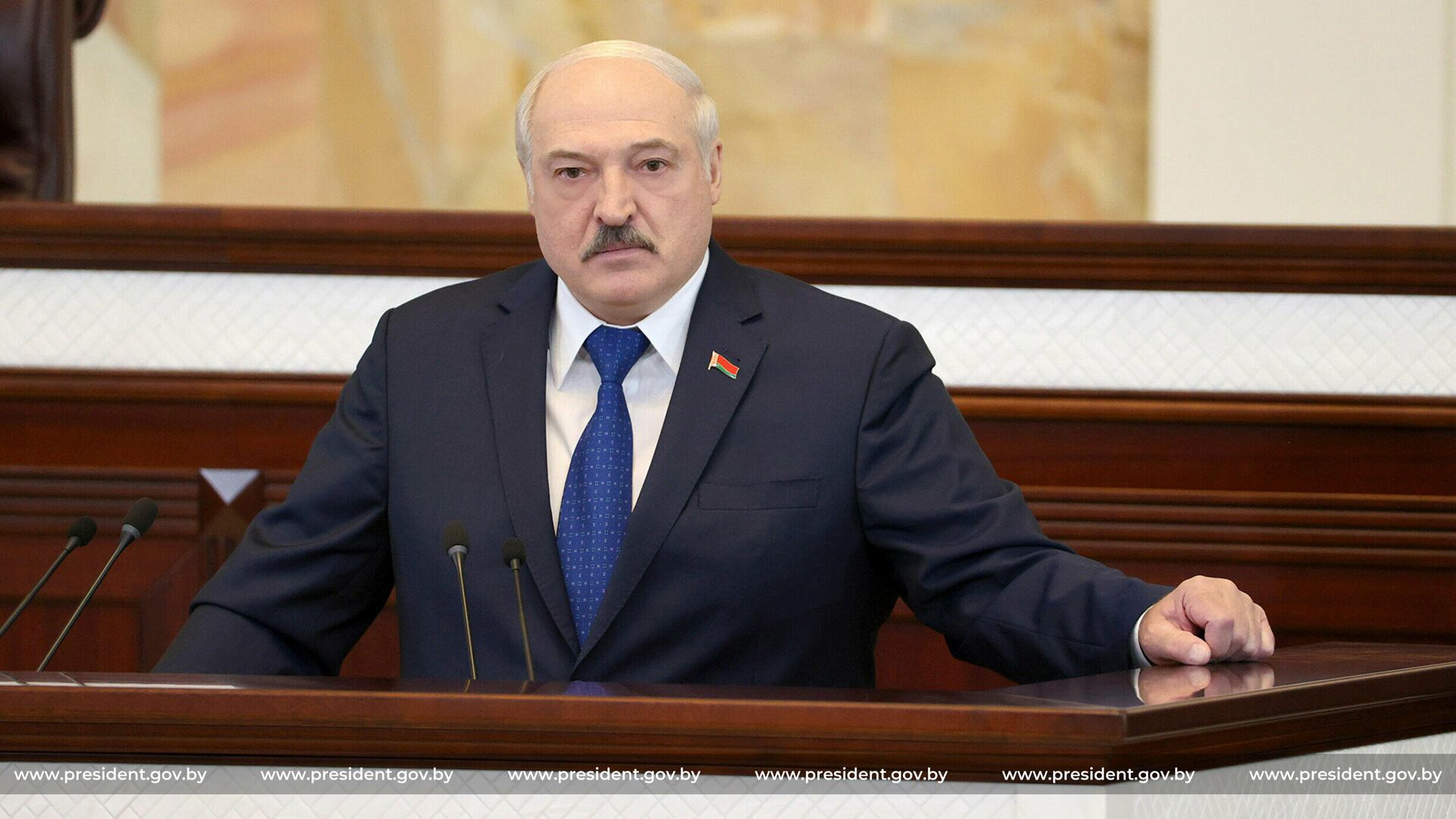 Президент Белоруссии Александр Лукашенко во время выступления в парламенте - РИА Новости, 1920, 30.07.2021