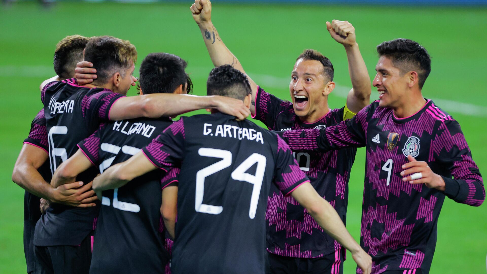 Футболисты сборной Мексики - РИА Новости, 1920, 30.05.2021