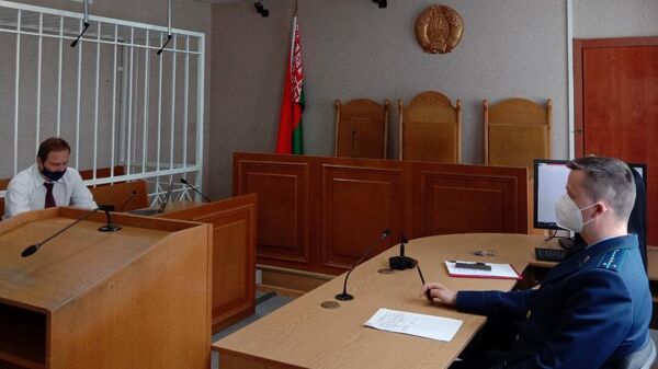 Адвокат Александр Филанович во время заседания суда по делу россиянки Софии Сапеги в Минске
