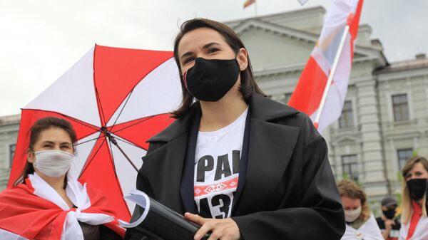 Светлана Тихановская во время акции протеста перед посольством Белоруссии в Литве