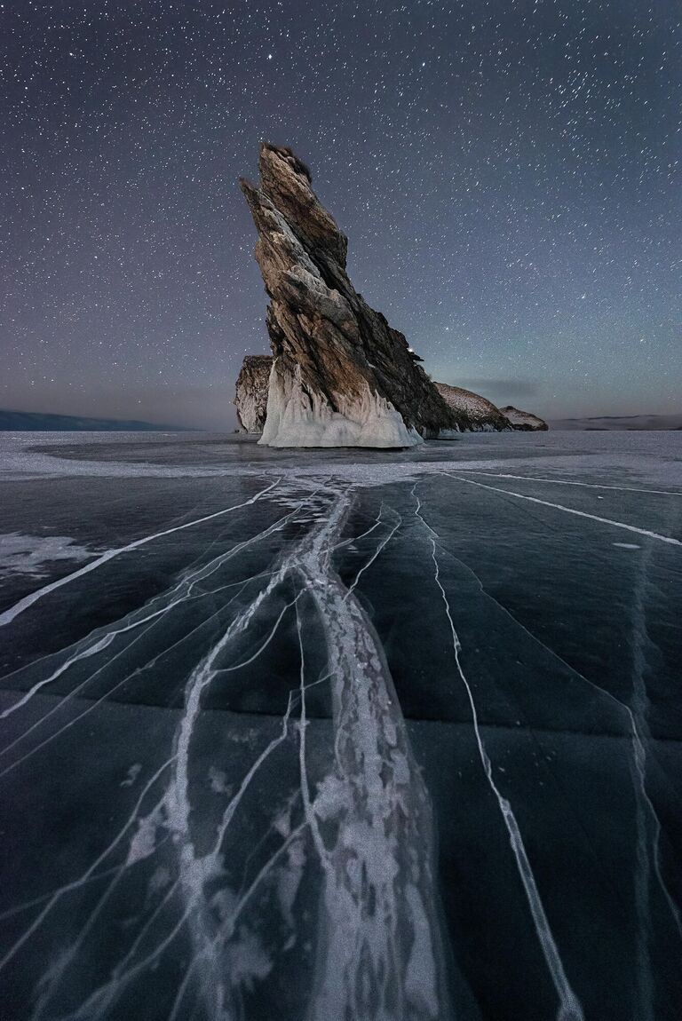 Работа фотографа Amos Ravid Sleeping Dragon, занявшая 2 место в конкурсе Nature TTL Photographer of the Year 2021