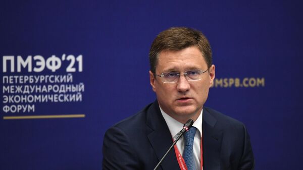 Заместитель председателя правительства РФ Александр Новак на Петербургском международном экономическом форуме - 2021