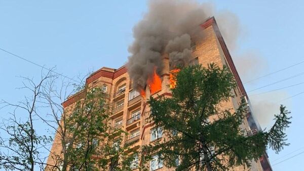 Пожар на Университетском проспекте в Москве